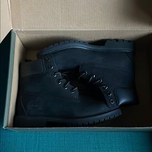 Women’s 6” Waterproof Boot